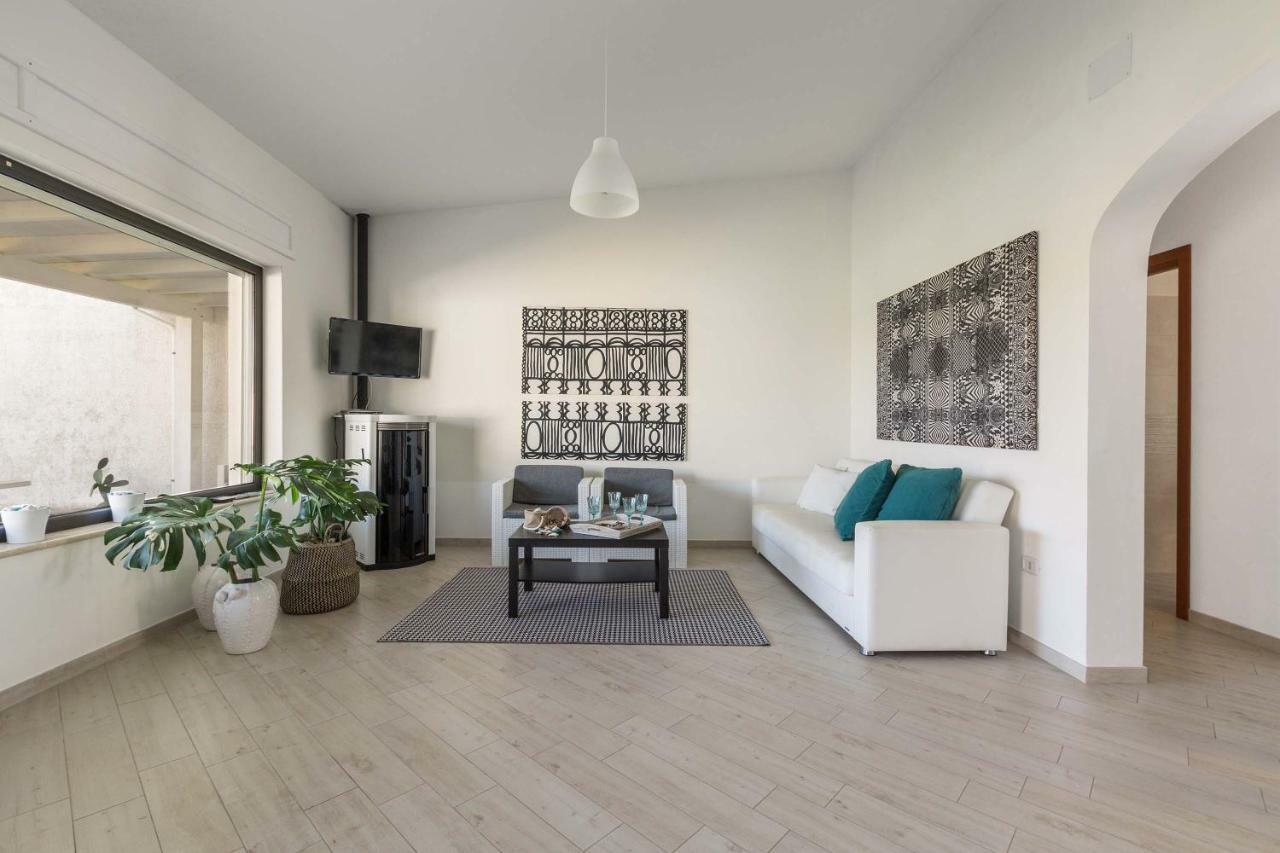 Villa Hoara By Barbarhouse Brindisi Buitenkant foto